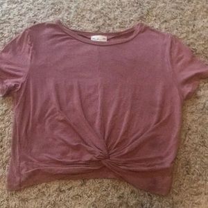 pink t-shirt